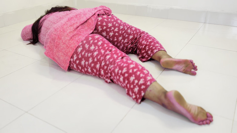 Aria Mia: Saudisk stor vacker kvinna stor röv styvmamma blir kåt medan...