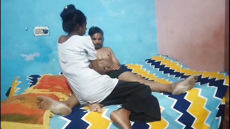 Truefuker: Cuplu indian sexy - romantism profund și futai