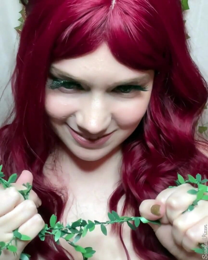 Scarlet Vixen: Vergifte Ivys sperma-sklave