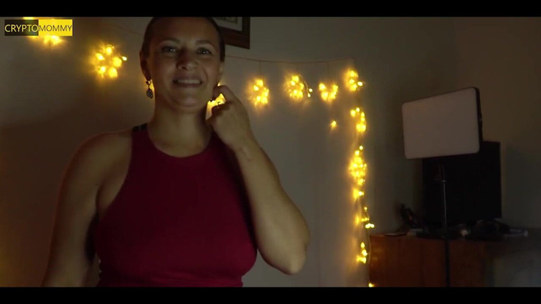 Crypto Mommy: Pakiet sierpniowy