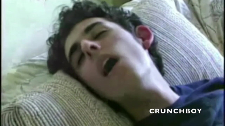 GAY VINTAGE PORN: 어린 창녀가 처음으로 떡치다