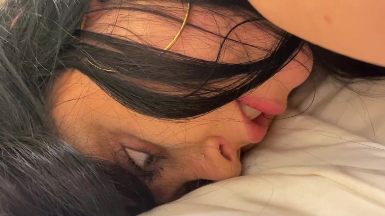 Shione Cooper: Bondage, palmada e varinha mágica