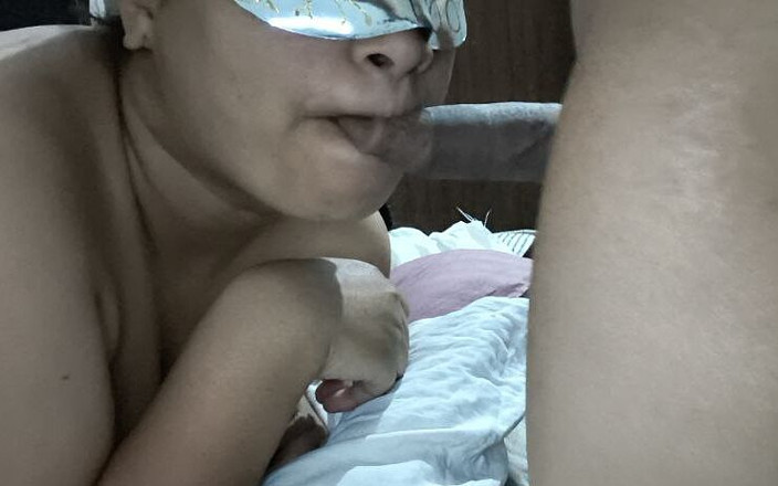 Sexgarl84: Hoy Priyanka india llamó a la secretaria al hotel y...