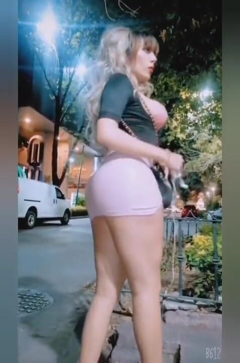 Barbietransxxxx: Transexual sexo anal al aire libre hardcore