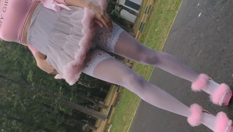 Ponny Letany: Salir con mi sexy look rosa - parte 2