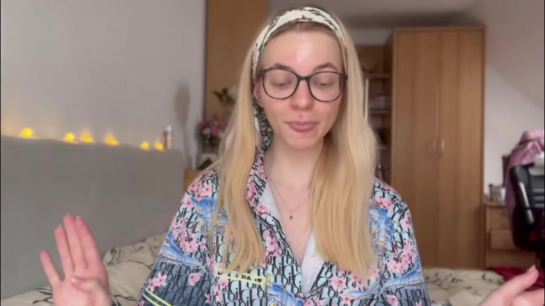 Goddess_Bella_Rae: Paypig Живя на $ 30 в месяц после того, как я промочила его насухо