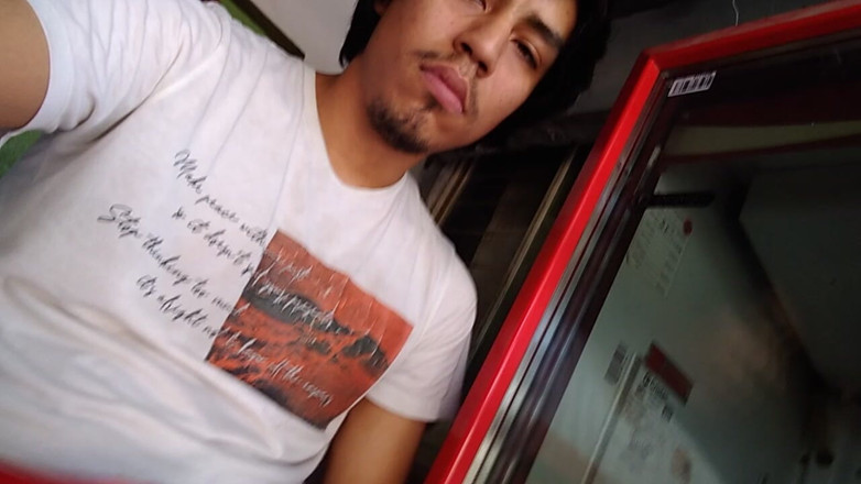 AlexAlejandro13: Masturbación en porche caliente