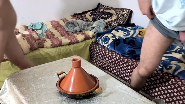 Amal Arab: 私たちの自家製セックスビデオ17