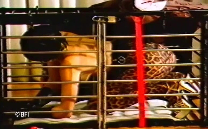 House of lords and mistresses in the spanking zone: Tachinarea sclavului FĂRĂ AUDIO
