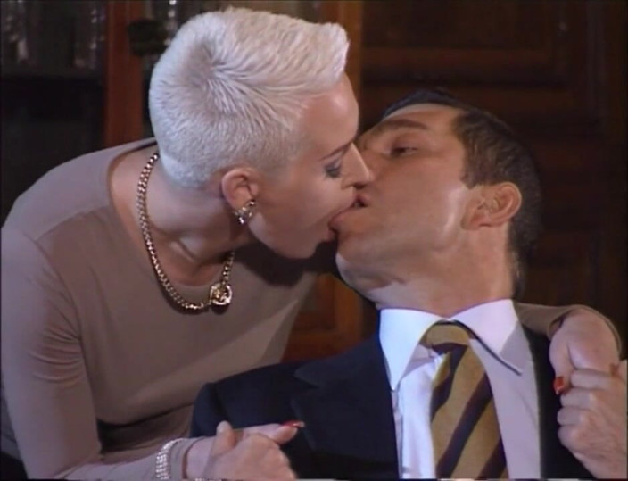 Xtime Network: Vintage, une blonde à gros nichons se fait baiser sur la...