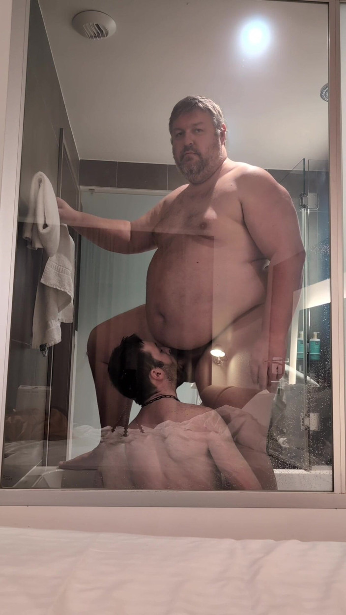 Mart_the_cat: Mon Beau-père Me Baise Dans La Salle De Bain