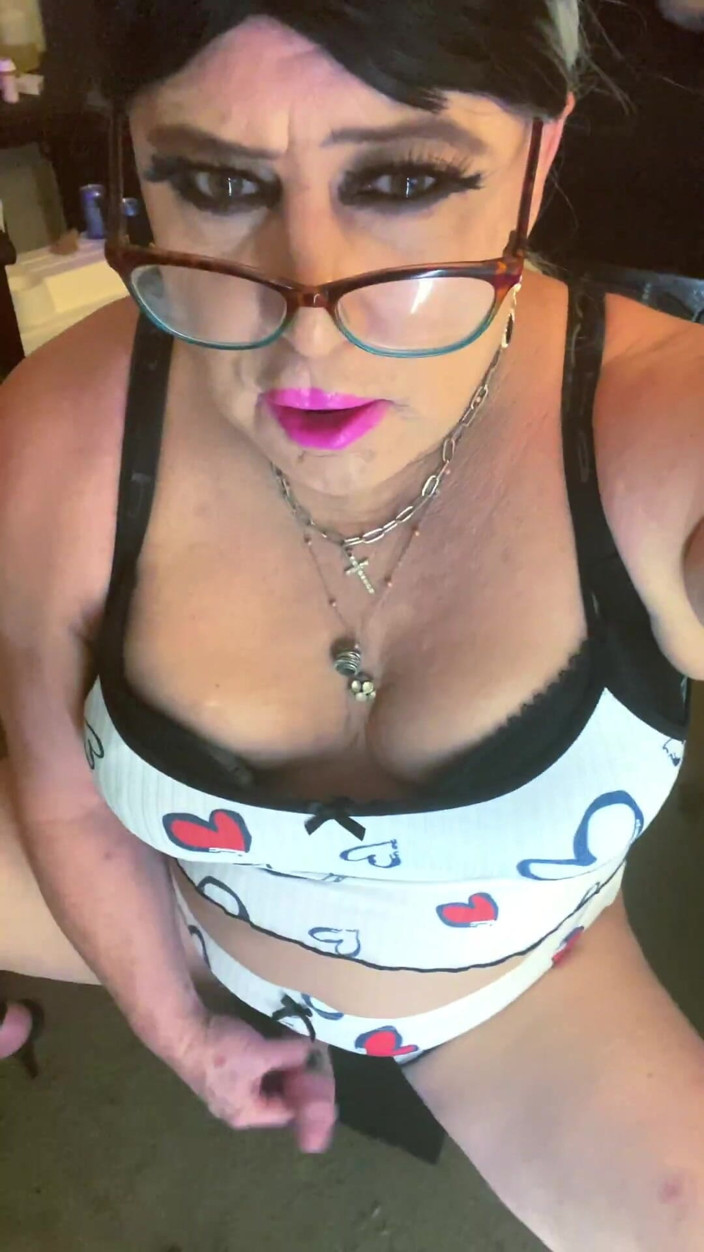 Krissy Sweets: CD Krissy Sweets Likes You Watching Her Playing with Her...