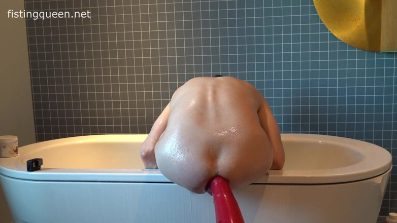 FISTINGQUEEN: Latex fot extrem