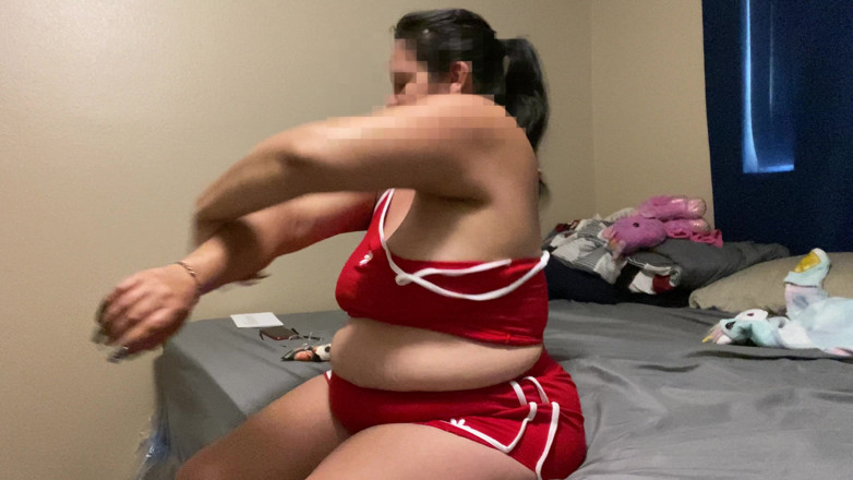 Full Monty: Tina latina après la gym