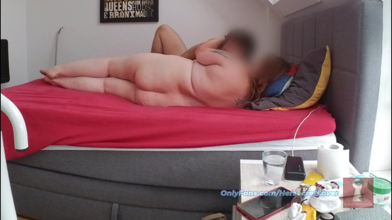 Hersecretlover: Sie Breitet Sich Weit Aus Und Wird Wie Eine Billige...