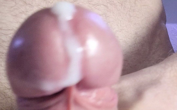 TroubleStarter1982: Cumming! viel sperma!