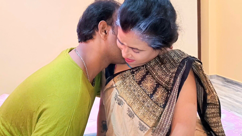 BIREA: Dadi Maa K Sath Kiya hardcore neuken of Dadi Maa...