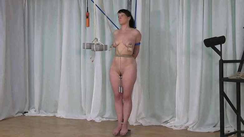 Yvette xtreme: Crache à la corde dans l'entrejambe, Yvette Costeau BDSM