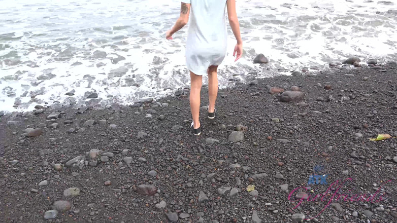 ATK Fans (Girlfriends): Vacanze virtuali in Hawaii con emma hixx 9/16