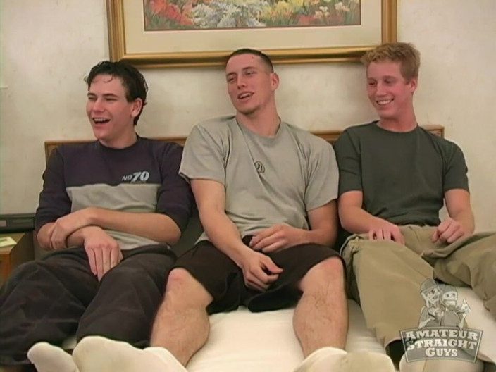 Jay's Amateur Straight Guys: Tom ben dan matt - 3 cowok rent yang straight, tapi nggak...