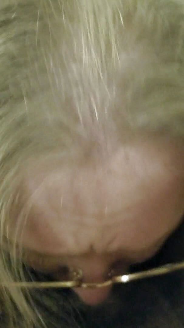 Pale Baby: Blyg tonåring dyrkar min kuk