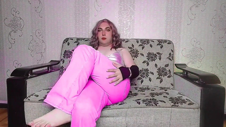 Kitty_Cross: Krótkie, stylowe i oszałamiające: Najlepsze picks Crossdresser Kitty!