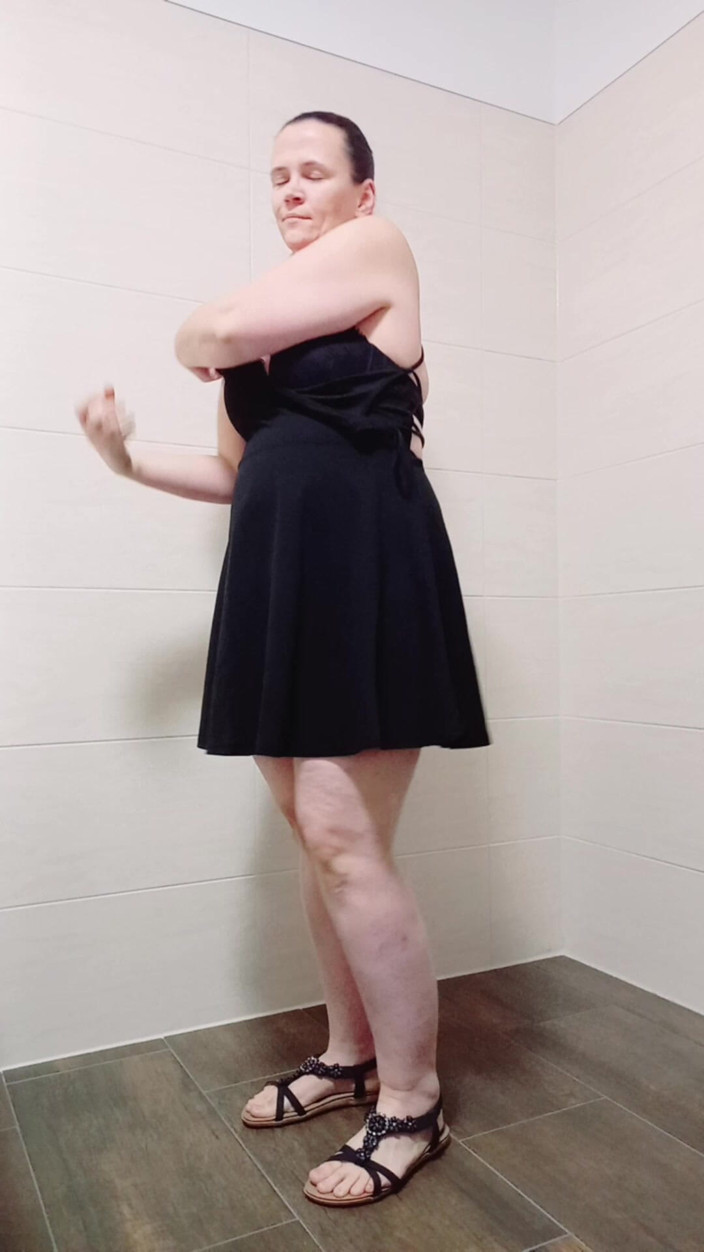 Rike: Strip-tease