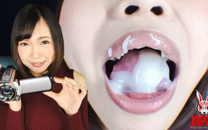 Japan Fetish Fusion: Limba seducătoare a Nanoka Yuho - spermă în gura ei