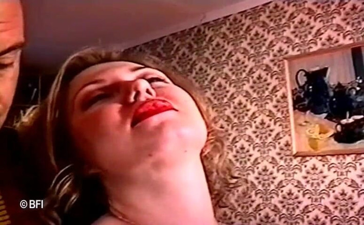 Tight sweet and irrestible sweet teen pussy: Ruské osmnáctky - Volha
