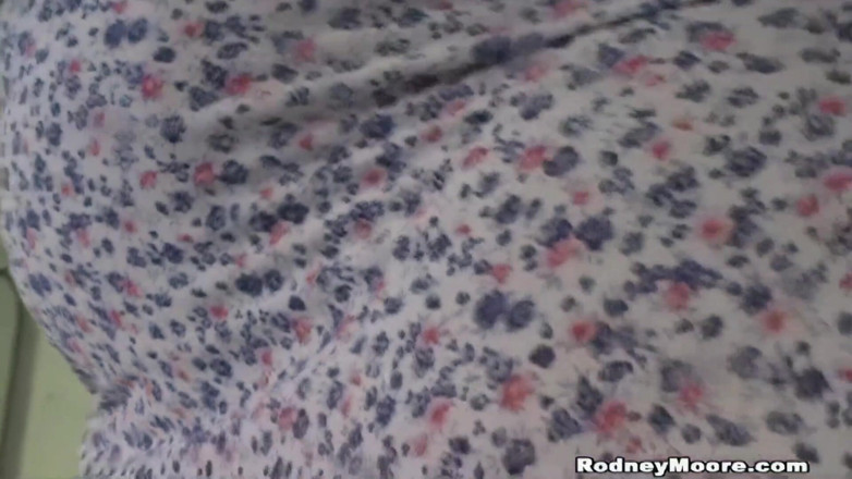 Scale Bustin Babes: Vintage Sub BBW Rough Boob Play