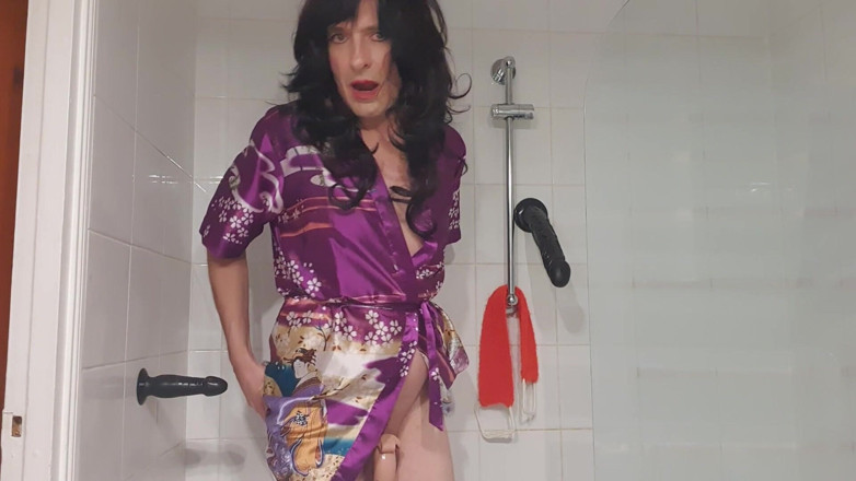 SissyVanessaslut: Грайте у ванній кімнаті