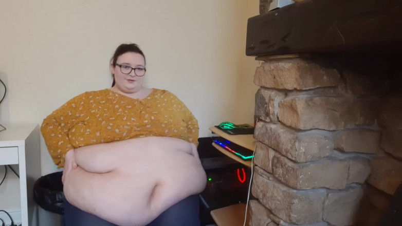SSBBWLadyBrads: Самая жирная девушка на работе - борьбы