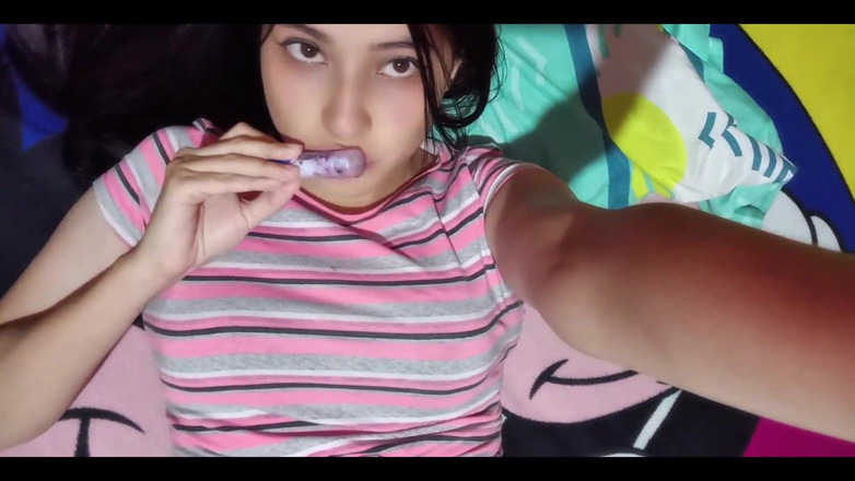 Yulieth Gomez: Stepmom Shares Bed with Stepson: Naughty Nighttime Fun! (real Homemade)