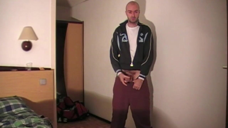 Gaybareback: Jess royan ki hotal ke kamre men skaili boy dvara...