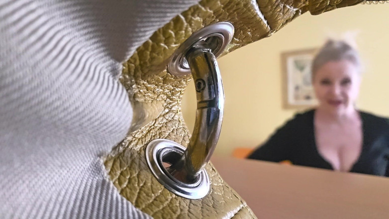 Misses_Jenny: Riesin pOV ganze szene