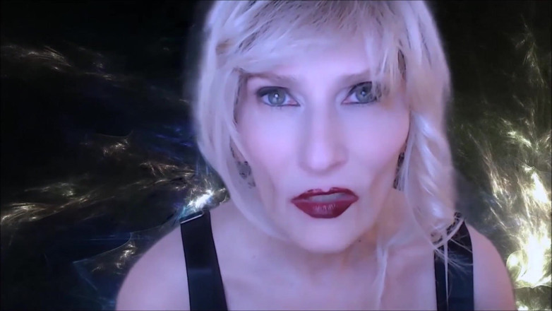Mistress Chadford: Ojos de diosa