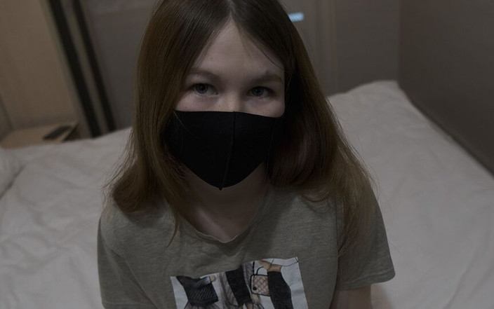 Mizuki: 내 베프가 나를 따먹을 때까지 놀리다