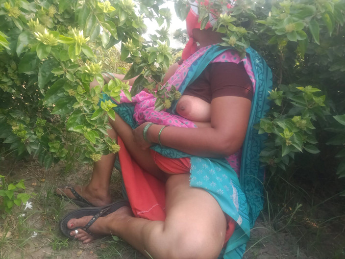 Priyanka314: Indická kráska Tetička Prsa porno video