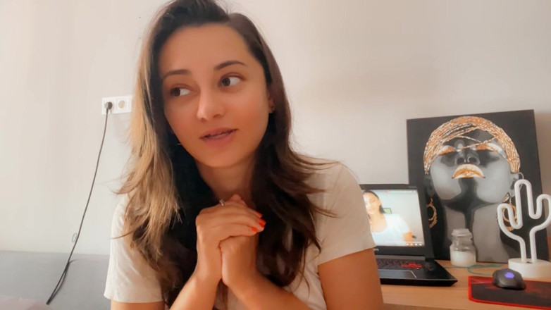 Malati Sex Education: Nejlepší lesbické pozice