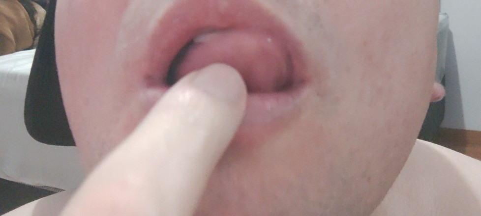 passive white guy: J’aimerais que ce soit ta bite...