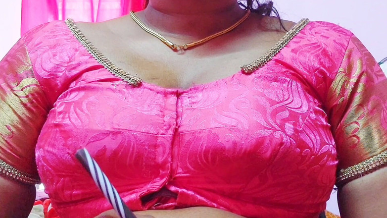 Desi Mohini: Ibu panas kawan saya bersendirian di rumah