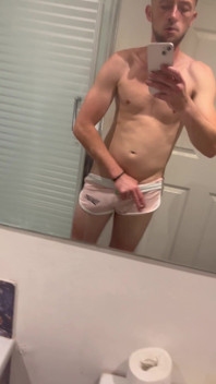 Pinky;)