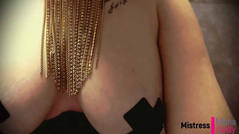 Goddess Misha Goldy: Sborra prematuro ingoiato vivo dopo una scopata veloce con demoness!