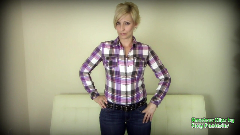 Brittany Lynn: Мачуха найкращої подруги перетворюється на збуджену дівчину на день народження