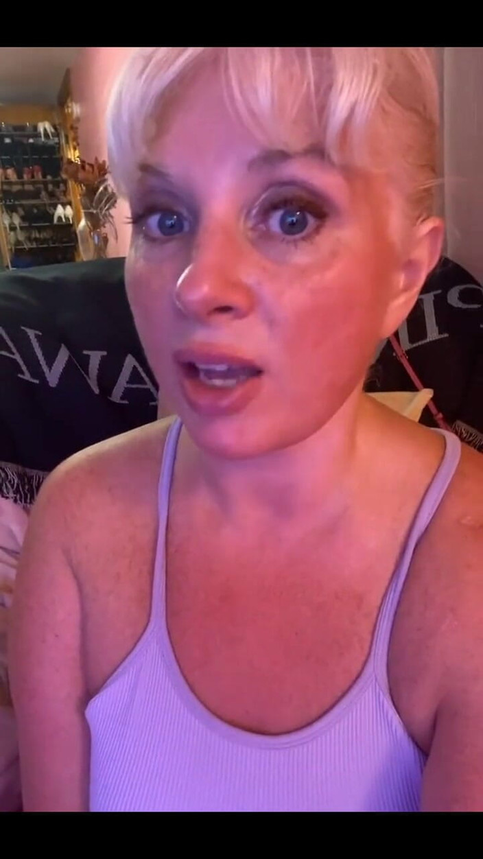 PaintedRose Taboo Femdom Fetish MILF: Bts entraînement à l’obéissance à partir de mardi, un petit ceinture en...