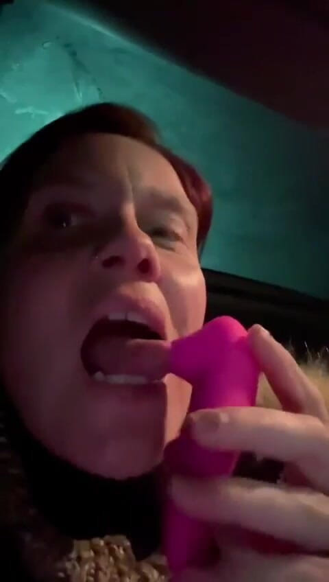 Kinky_Couple2024: Orgasmo femenino al aire libre