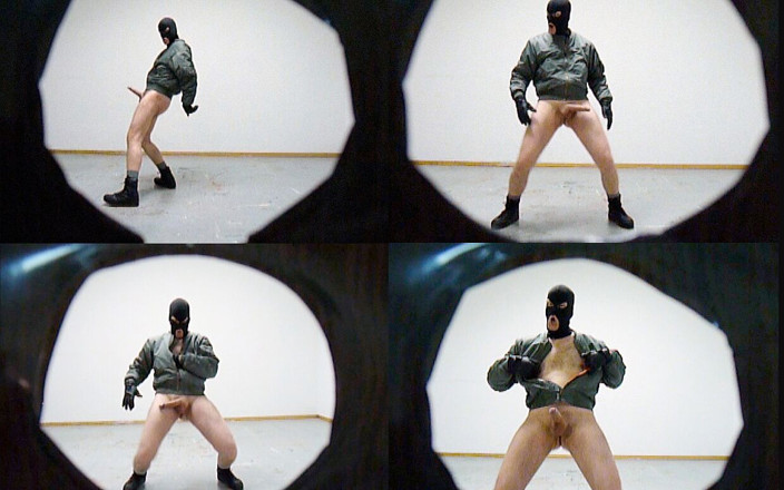 GERMANE_XL: Maskeli adam 2