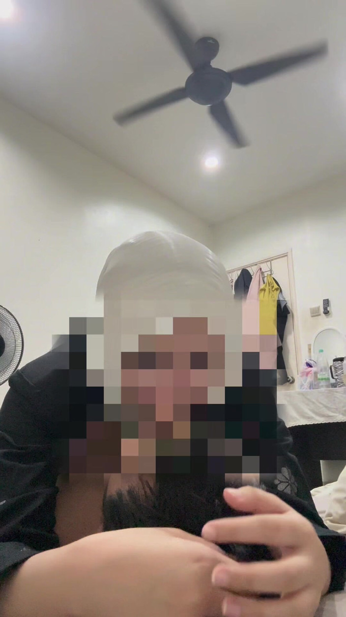 Mommy Puchong: Скачет на его лице, пока я не кончу ему в рот
