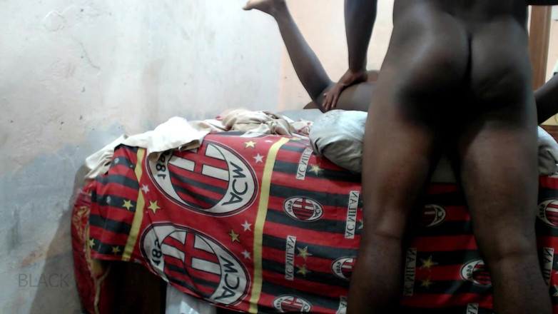Black African 007: Гаряча вагіна, яка зводить кожного чоловіка з розуму, частина 5