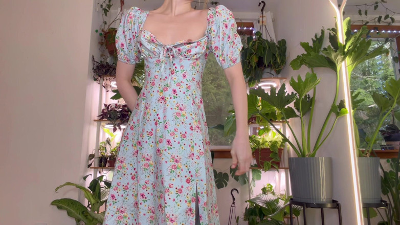 Destination Kat: Mencuba Dresses